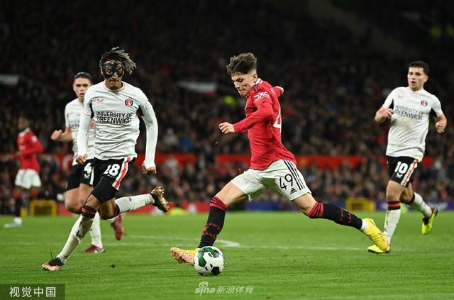 武磊在最后 武磊在最后